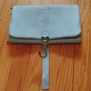 🎉HP!🎉 Bath & Body Works organizer bag